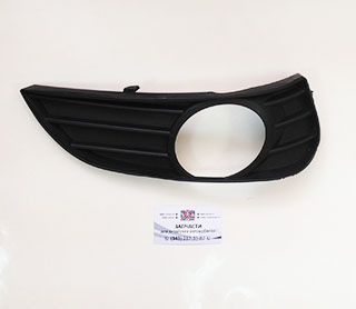 Рамка птф левая Geely MK Cross 1018006113-01